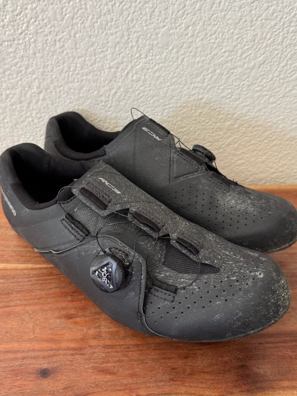 Shimano Black SH-RC3 Cycling Shoes with BOA Size 44